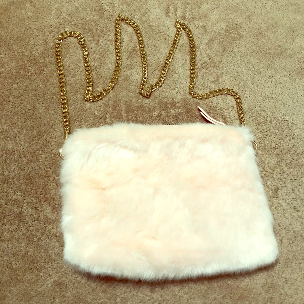 Light pink (blush) clutch {never worn}